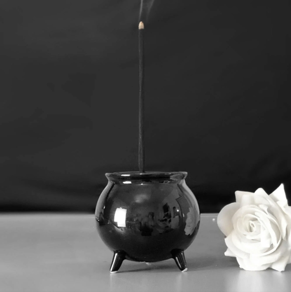 Killstar Mini Cauldron Incense Burner Black Ceramic - Picture 1 of 4